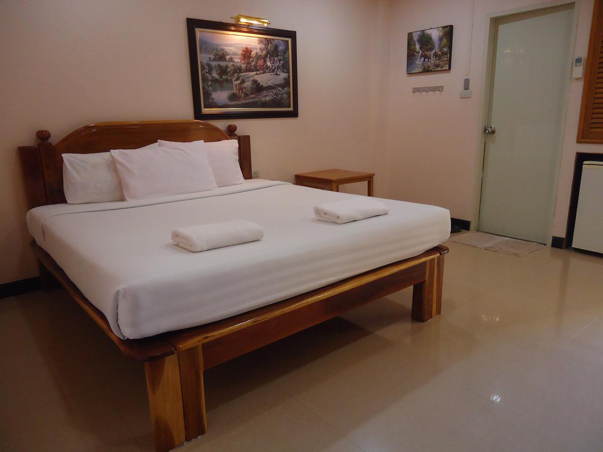 Phadaeng Hotel Ubon Ratchathani Dış mekan fotoğraf