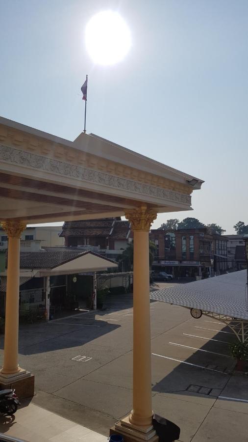 Phadaeng Hotel Ubon Ratchathani Dış mekan fotoğraf